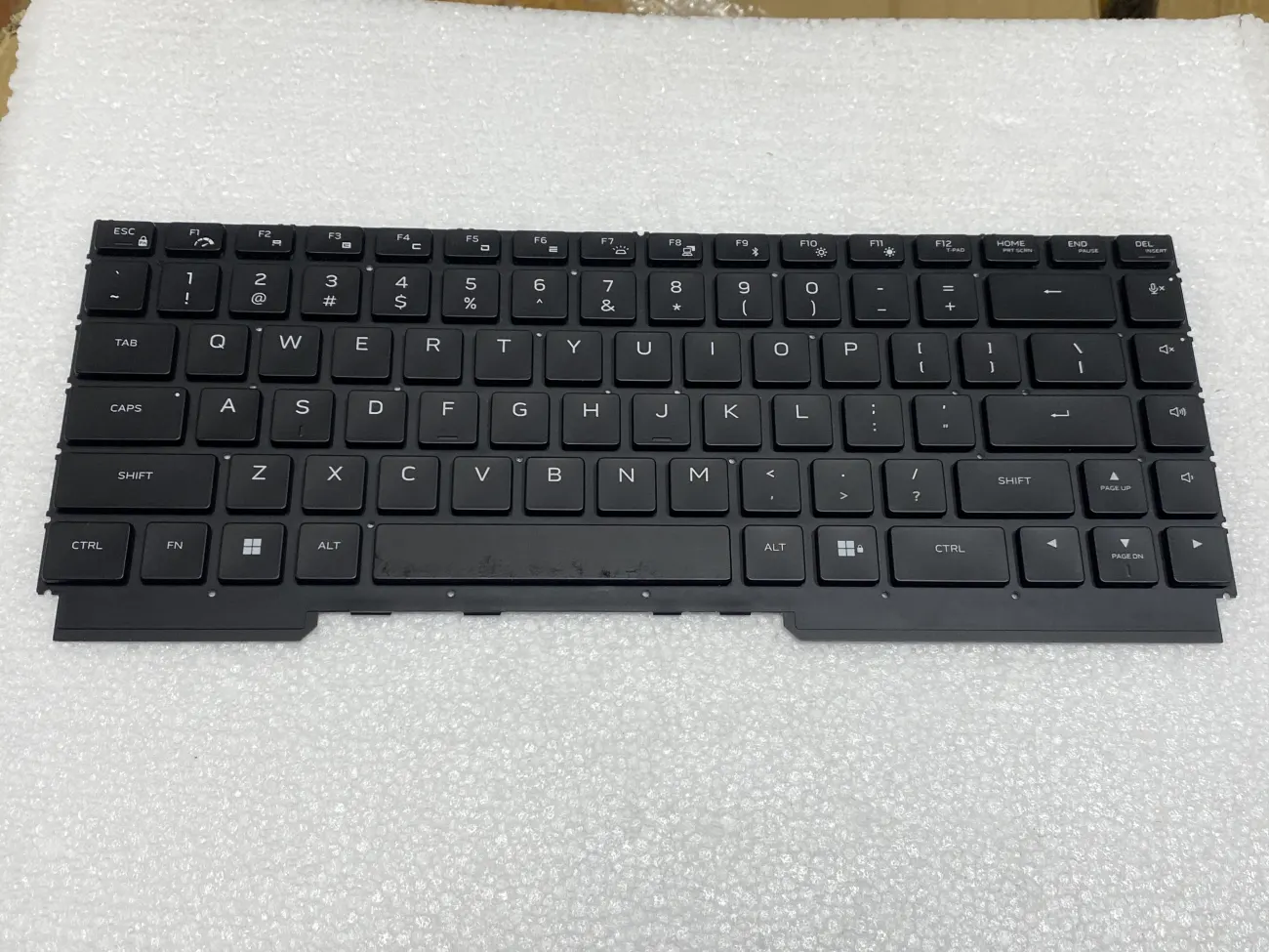 PHÍM DELL GAMING G16 7620 (LED ARGB ) *CÁP PHÍM NHỎ* - Dell Gaming G16 7625 7635 7620 7630 mặt trước