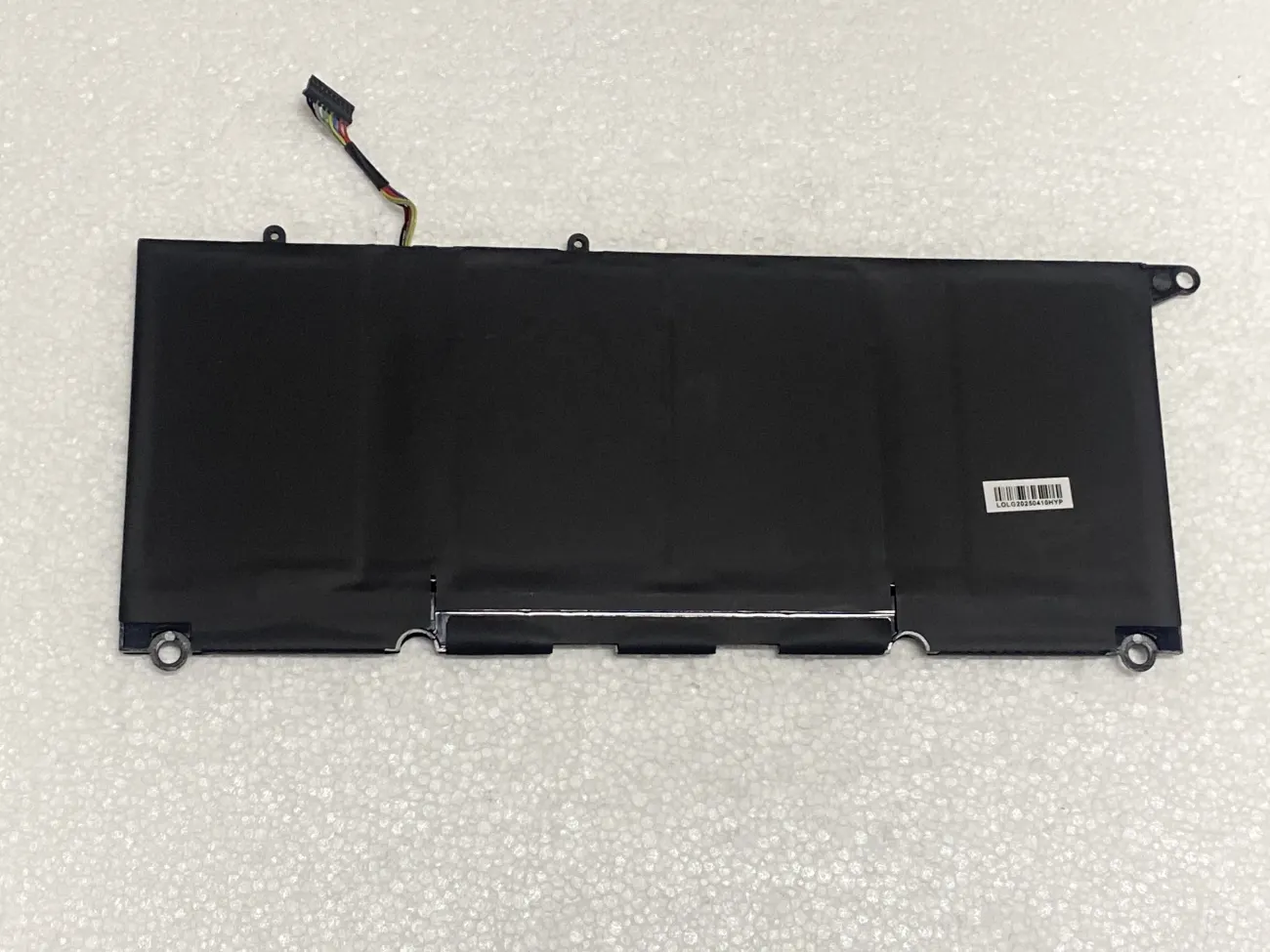 Pin Dell 9343 52Wh mặt sau