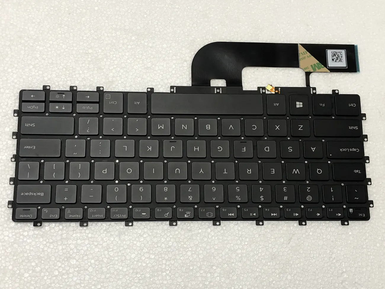 Bàn phím Dell 9575 mặt trước