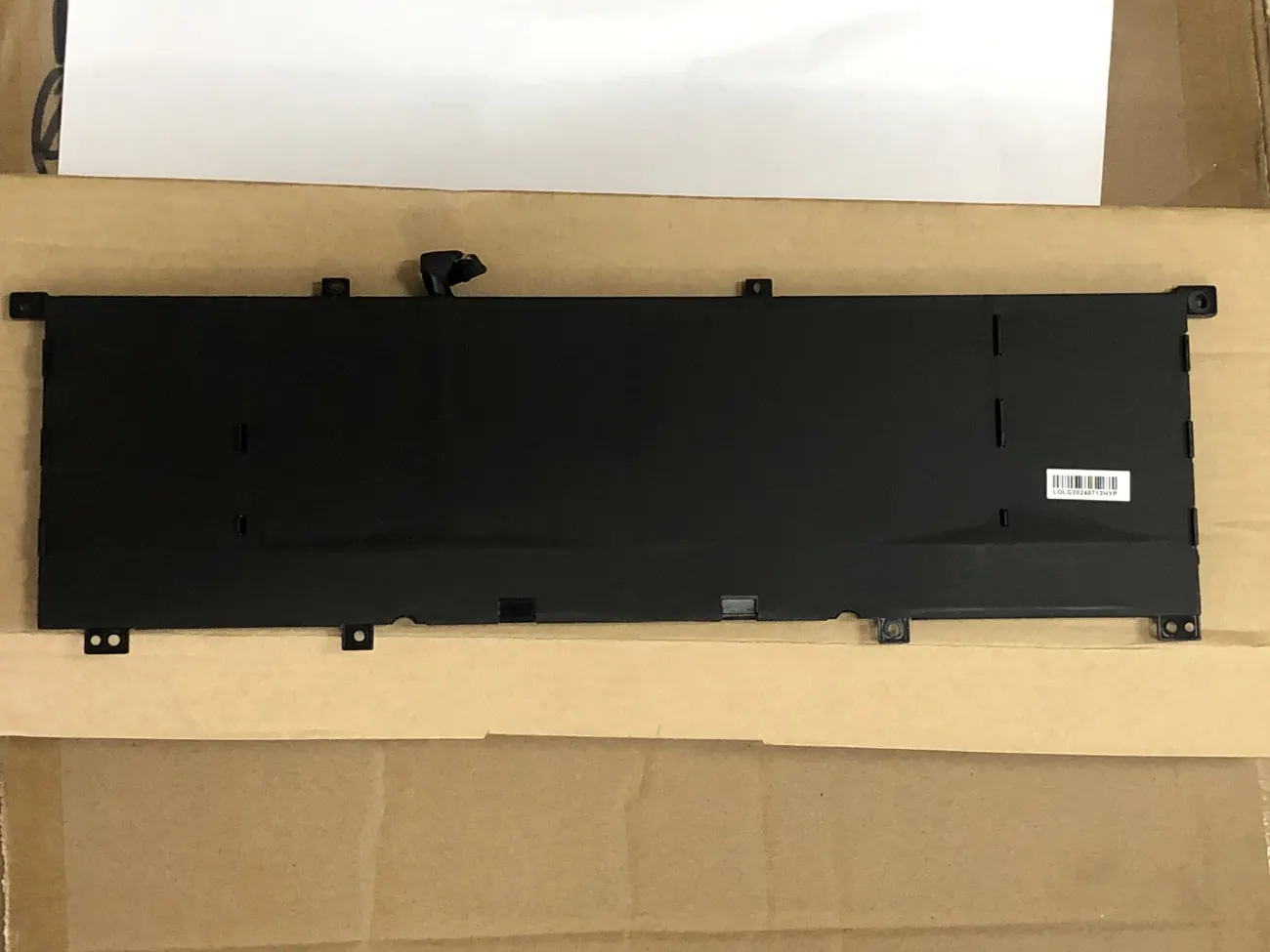 Pin DELL 9575 75WH 8N0T7 (ZIN) - 6 CELL mặt sau
