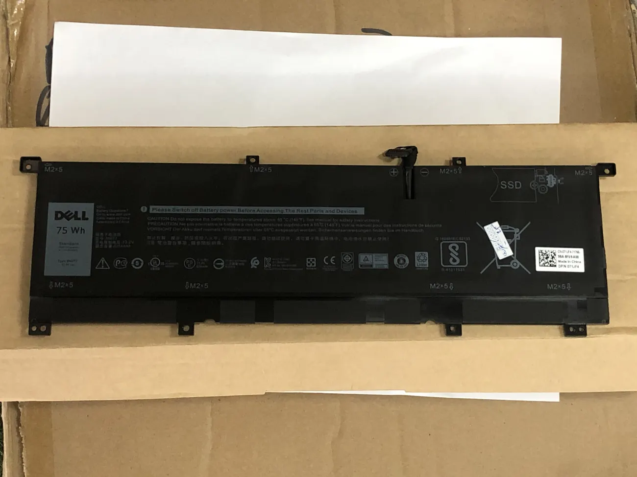 Pin DELL 9575 75WH 8N0T7 (ZIN) - 6 CELL mặt trước