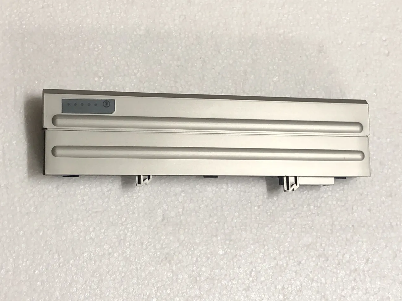 Pin Dell E4300 OEM mặt sau