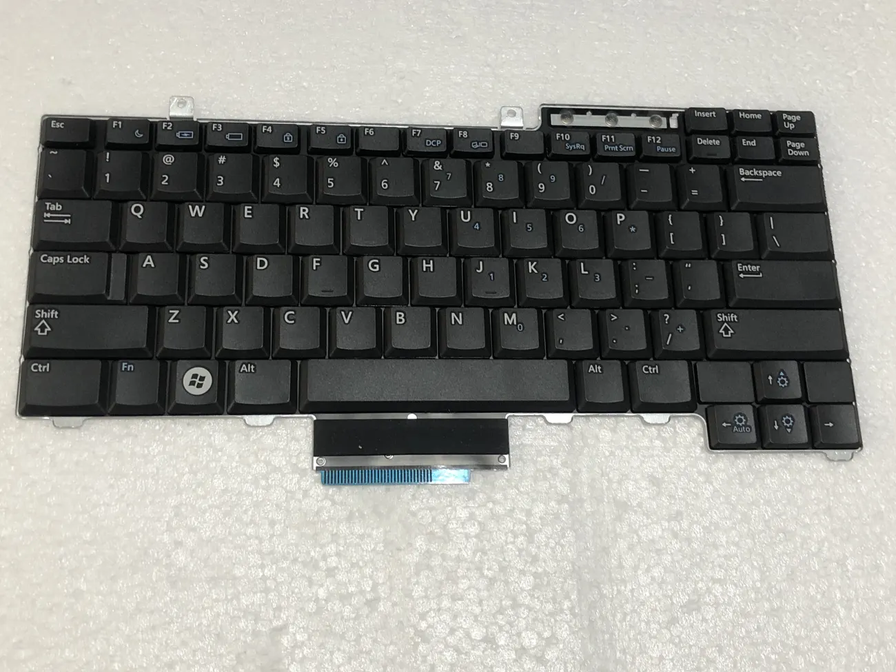 Bàn phím Dell E5400 mặt trước