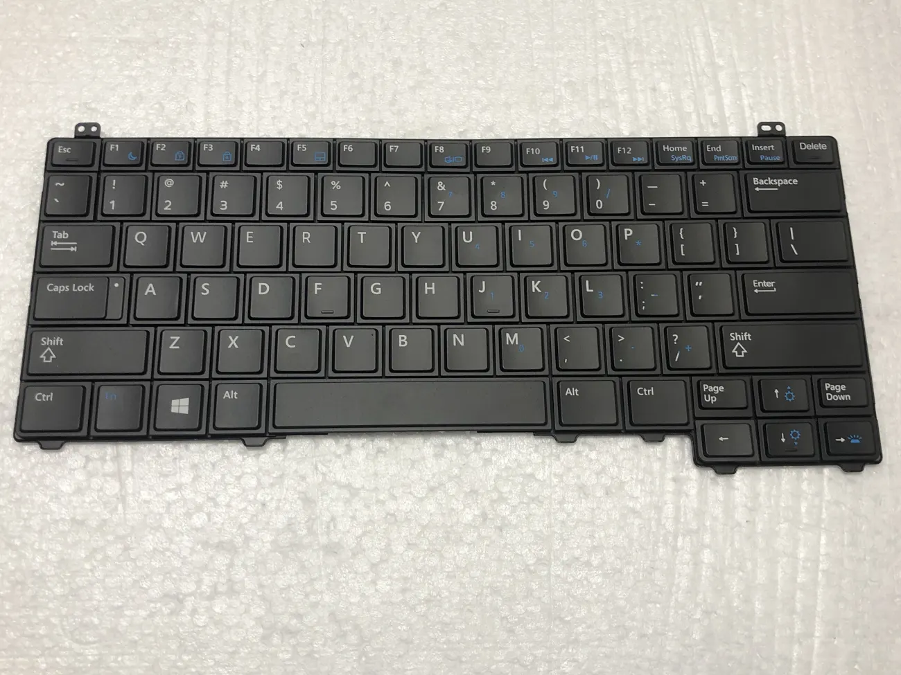 Bàn phím DELL E5440 ( có đèn)  =>Latitude E5440 mặt trước