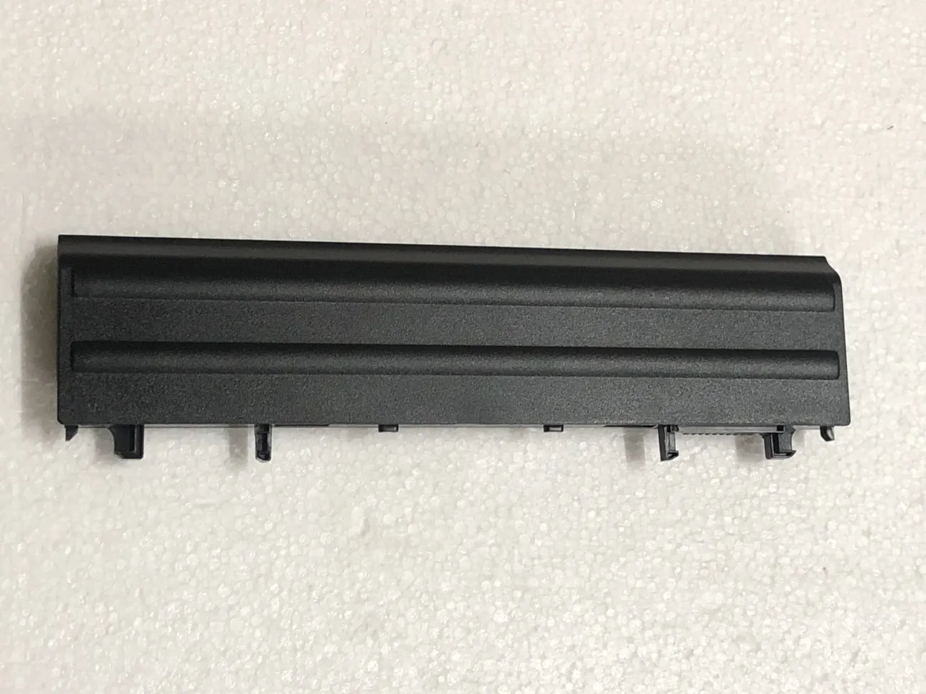 Pin Dell Latitude E5440 E5540 1N9C0 7W6K0 F49WX mặt sau