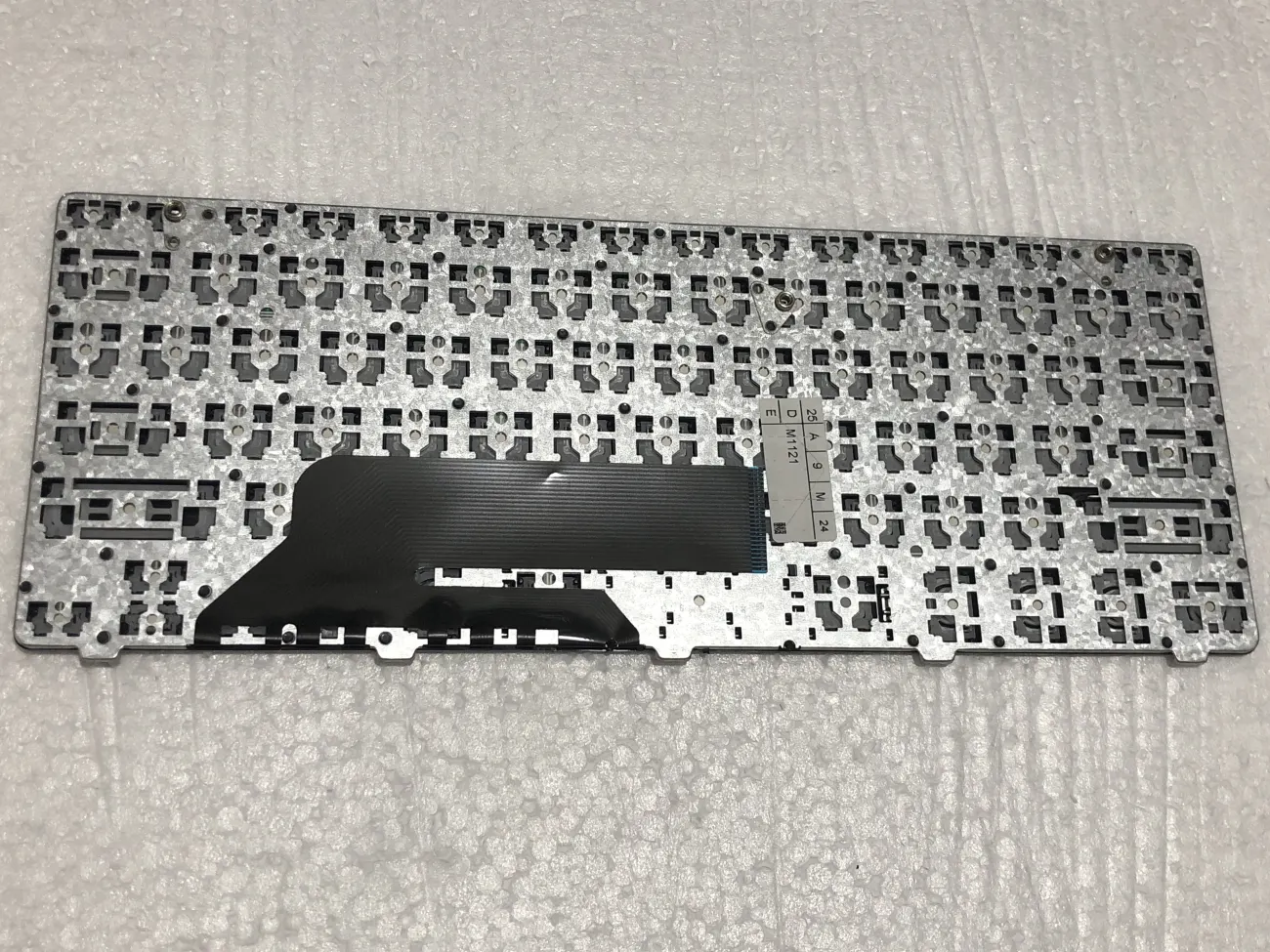 Bàn phím Dell 1121, M101Z, M102Z, 1122 mặt sau