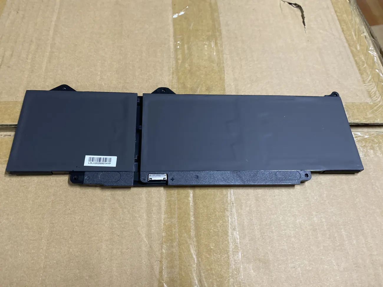 PIN DELL LATITUDE 3440/3540 (GEN 12) R73TC 54WH (ZIN) - 3 CELL - Dell Latitude 3440 3540 5340 5440 5540, Dell Precision 3580, R73TC mặt sau