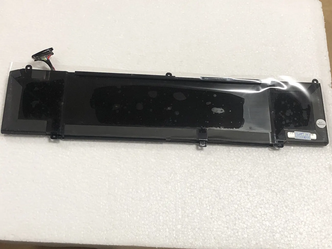 PIN DELL ALIENWARE M15 R1 90WH XRGXX (ZIN) - 4 CELL *NẾU CÓ HDD SẼ BỊ CẤN* - Dell Alienware M15 R1, Alienware M17 R1, Inspiron Gaming G5 5590, Gaming G7 7590, Gaming G7 7790, XRGXX 06YV0V mặt sau