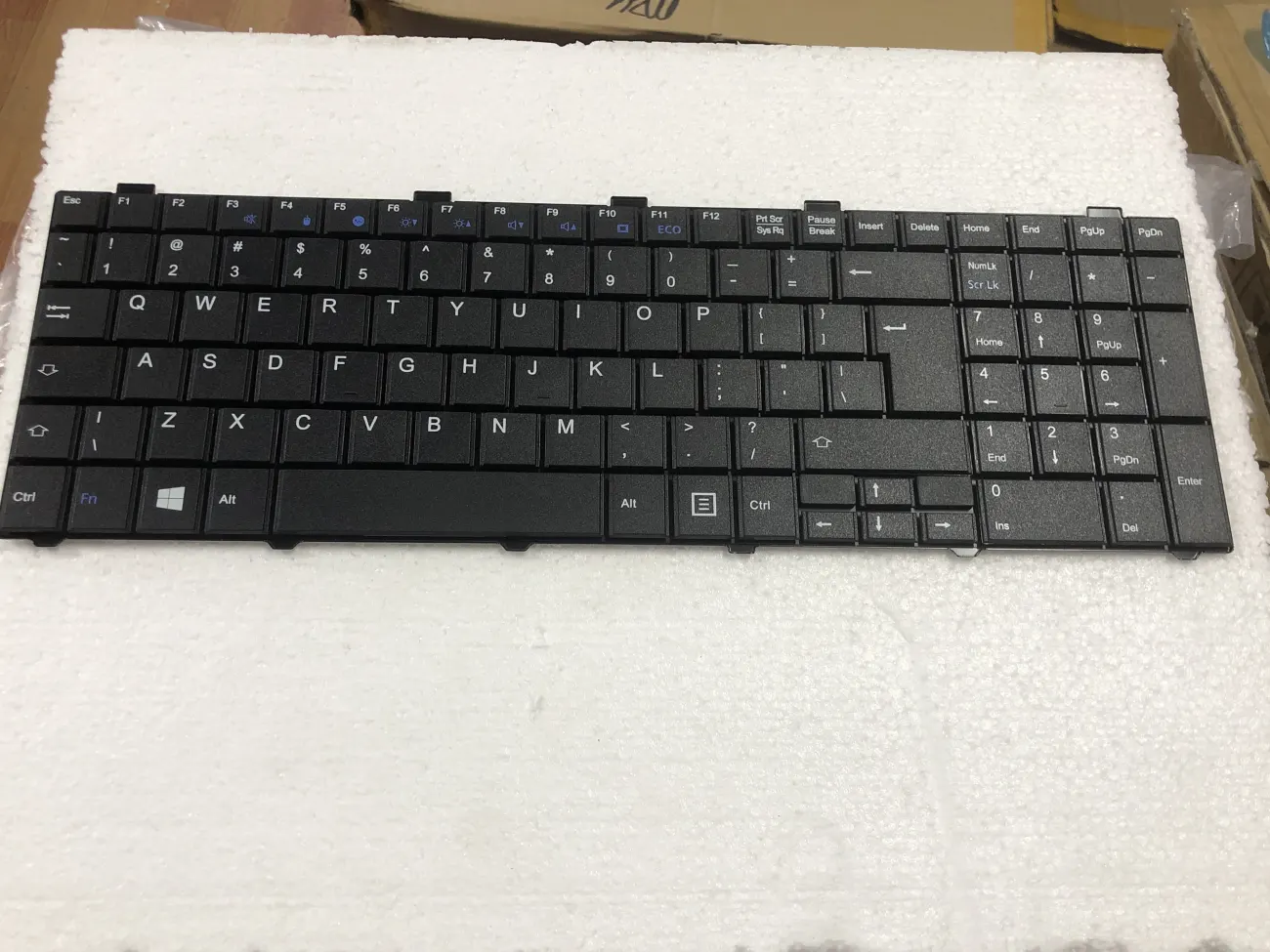Bàn phím FUJITSU AH530 có số mặt trước