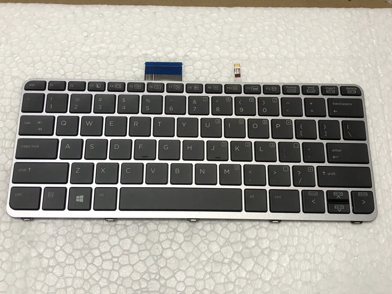 Bàn phím HP FOLIO 1020 G1 (CÓ ĐÈN) =>Elitebook Folio 1020 G1, 1020 G2, Folio 1011 G1, 1012 G1 G2 mặt trước