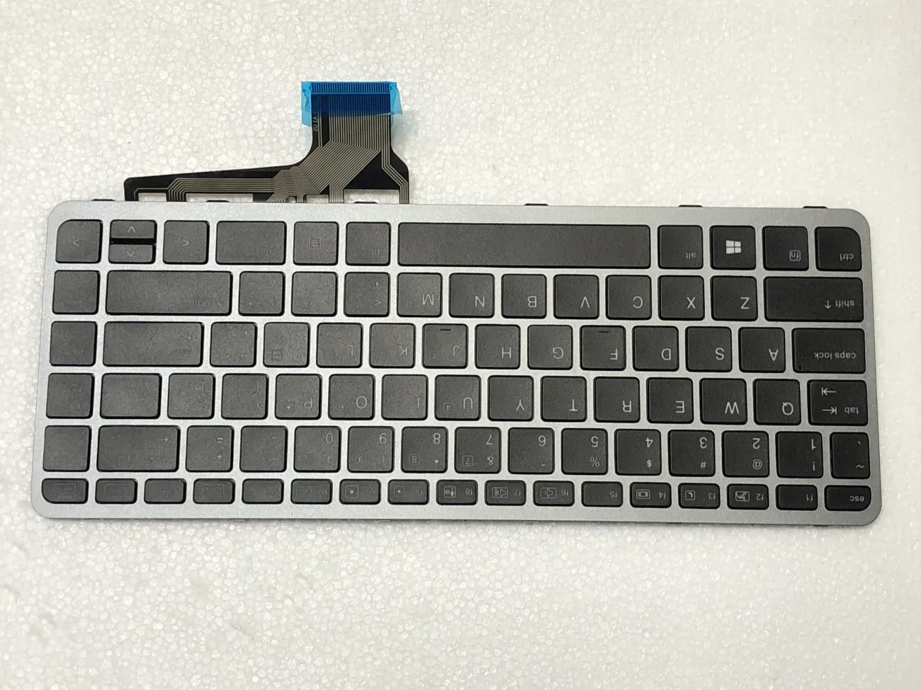 HP FOLIO 1040 G1 G2  (CÓ ĐÈN) =>Elitebook Folio 1040 G1, 1040 G2 mặt trước