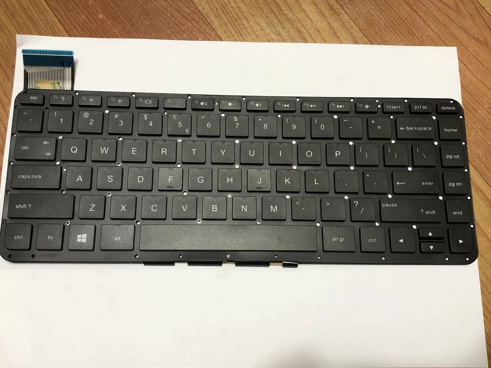 Bàn phím HP 13-C ĐEN  14-P mặt trước