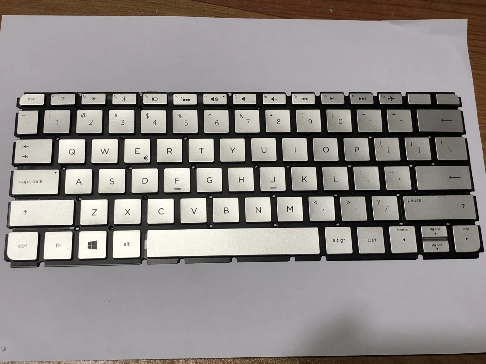 Bàn phím HP Envy 13-D000  BẠC 13-D020NR 13-D040WM 13-D100 mặt trước