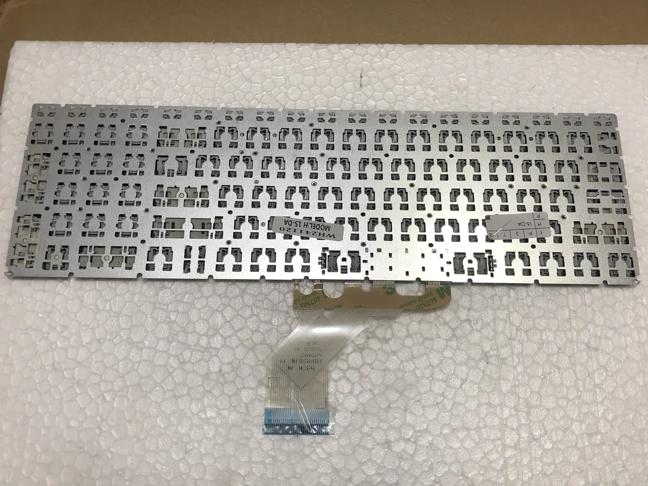 Bàn phím HP 15-DA000 =>15-da000, 15-db000, 15-cs000, 15-dk000, 15-dr000, 15-dw000, 15-du000, 15s-du000, 15-dy000, 15s-dy000, 15s-eq000, 15-ef000, 15-gw000, 17-ca000, 17-by000, HP 250 G7, 255 G7 mặt sau