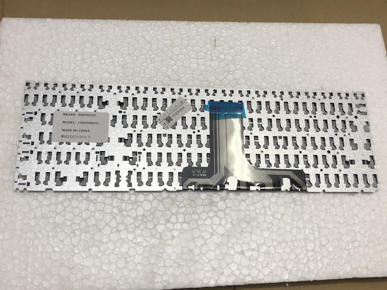 Bàn phím HP 15-EG oem đen mặt sau