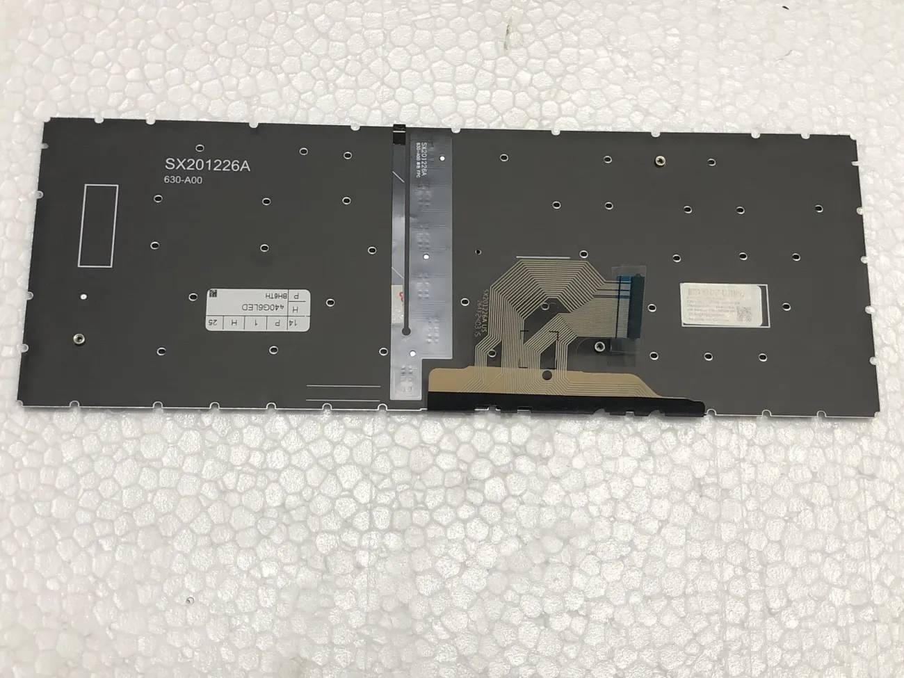 Bàn phím HP PROBOOK 440 G6  CÓ ĐÈN (CÁP NGẮN) =>Probook 440 G6, 440 G7, 445 G6, 445 G7 mặt sau