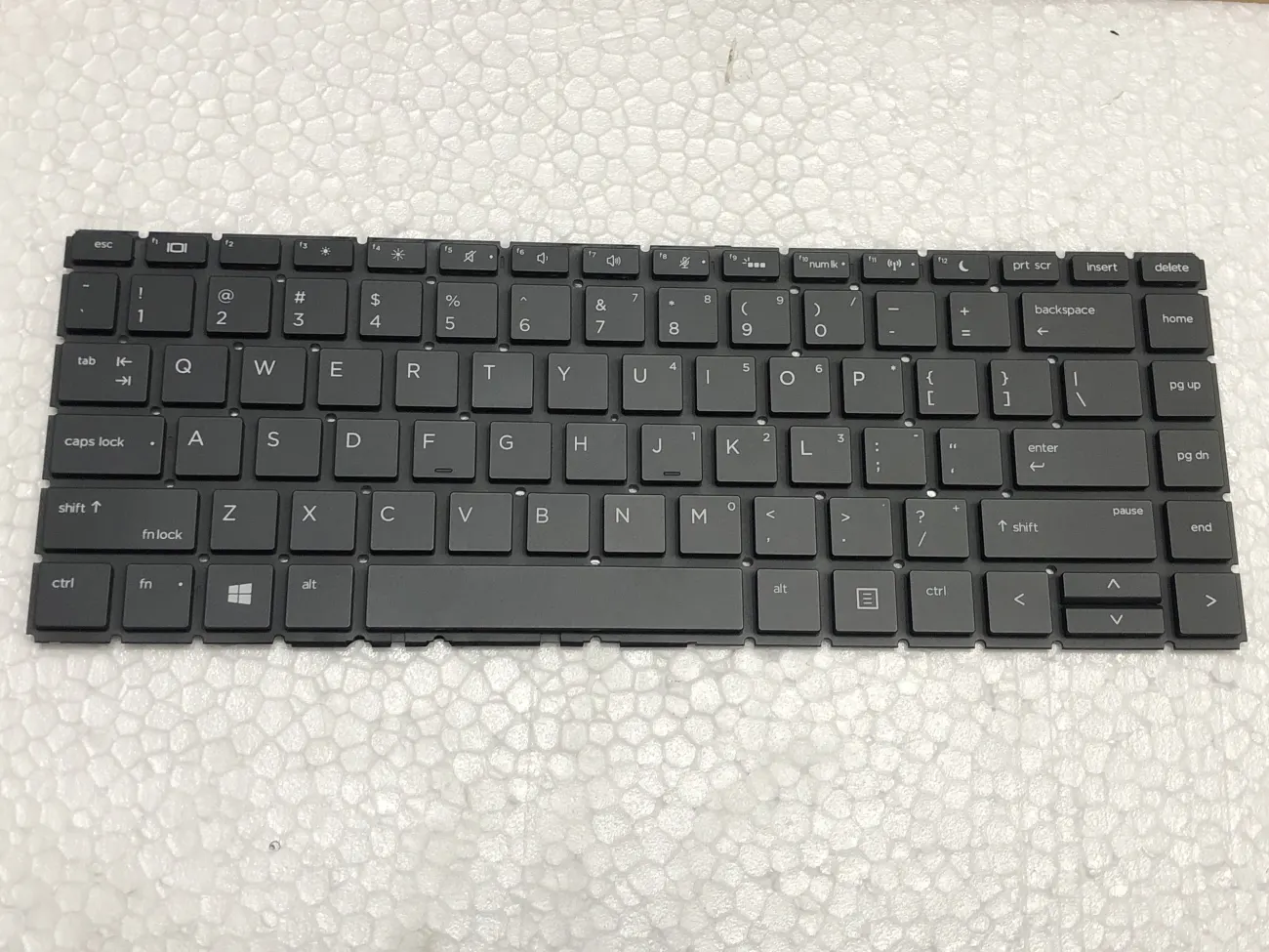 Bàn phím HP PROBOOK 440 G6  CÓ ĐÈN (CÁP NGẮN) =>Probook 440 G6, 440 G7, 445 G6, 445 G7 mặt trước
