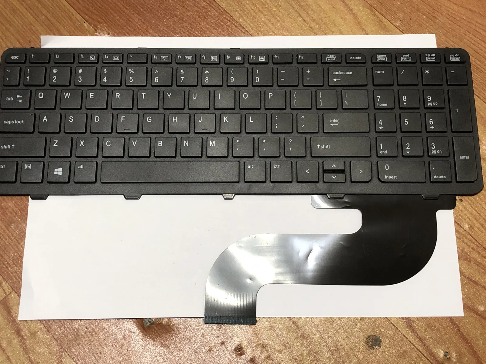 Bàn phím HP ProBook 650 G1 có phím số mặt trước