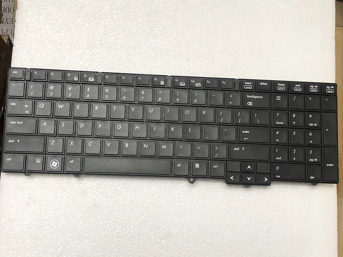 HP Probook 6540b 6545b 6550b 6555b mặt trước