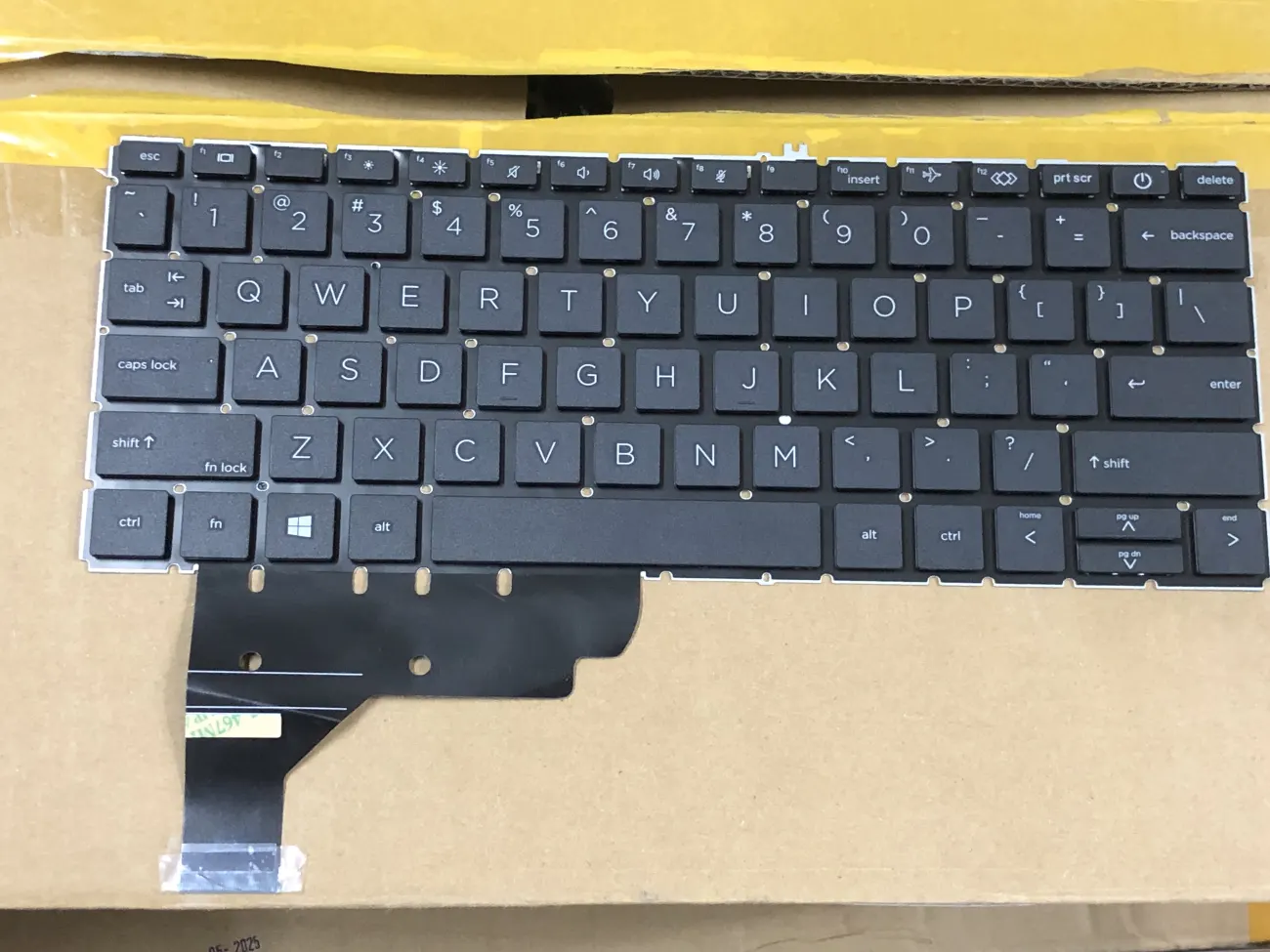 HP Elitebook 830 G7 G8  735 G7 G8 mặt trước