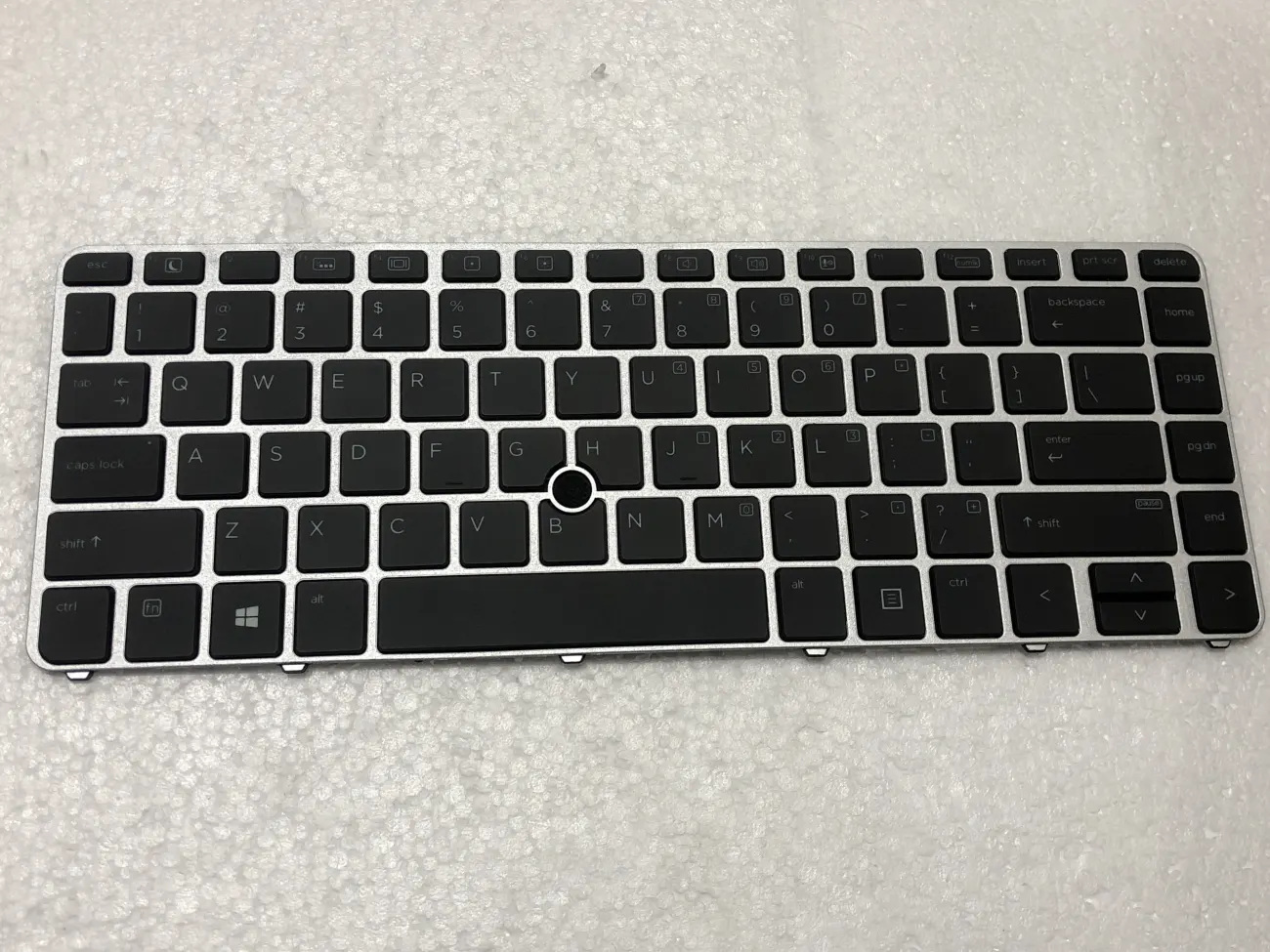 Bàn phím HP 840 G3 (CÓ CHUỘT, ĐÈN) =>EliteBook 745 G3, 840 G3, Zbook 14 G4 mặt trước