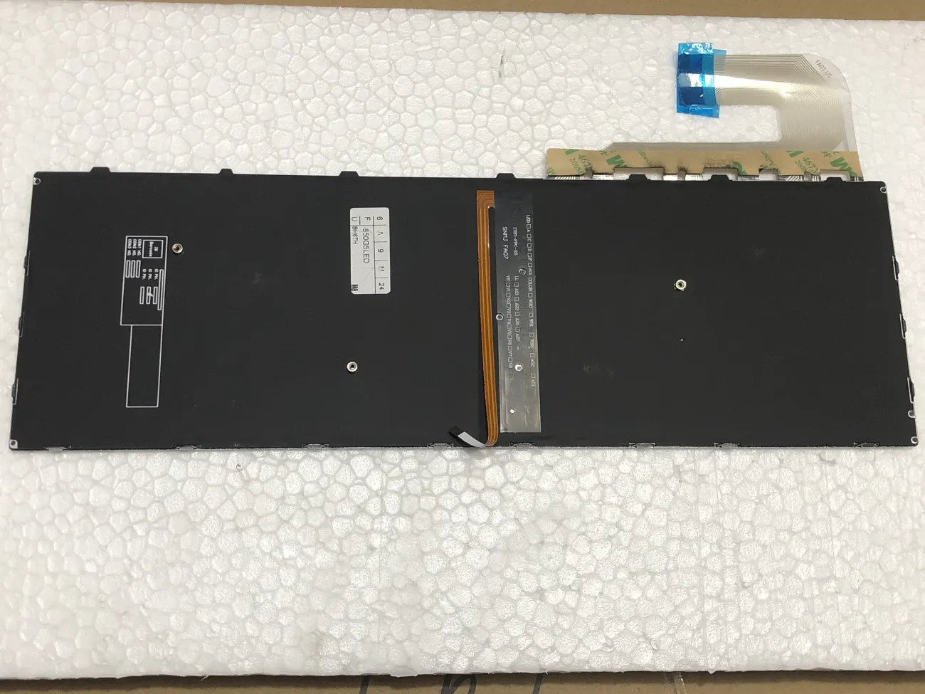 Bàn phím HP 850 G5 (CÓ ĐÈN) =>HP Elitebook 850 G5 855 G5, 850 G6, 750 G5, 755 G5, Zbook 15u G5 mặt sau