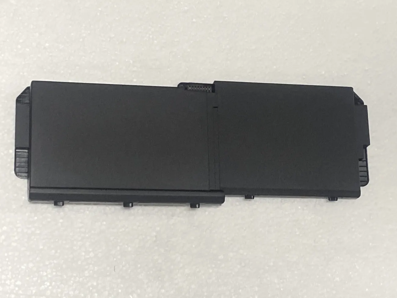 PIN HP ZBOOK 17 G5 G6 AM06XL (ZIN) - 6 CELL - Hp Zbook 17 G5, Zbook 17 G6, AM06XL mặt sau