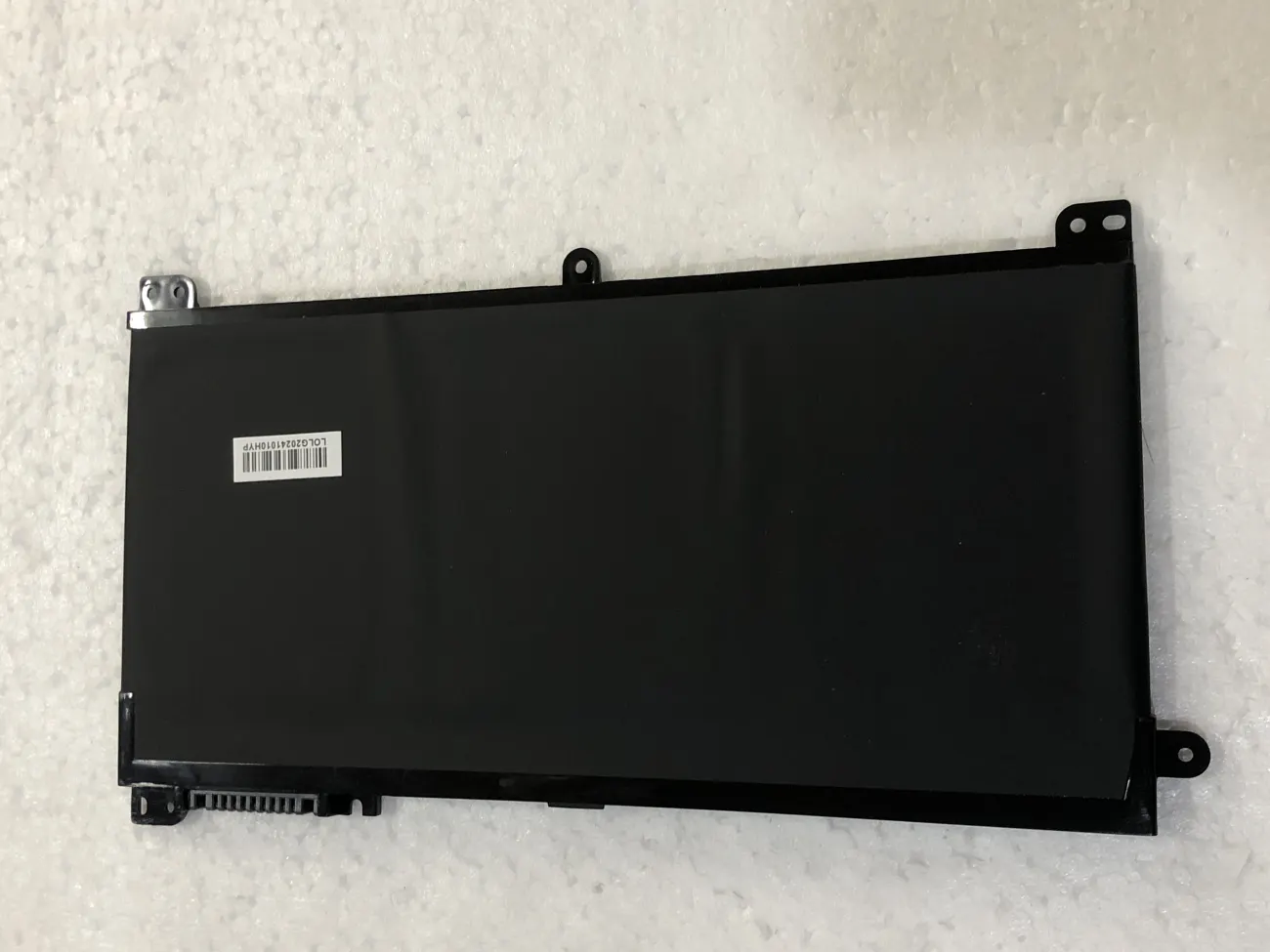 Pin HP BI03XL mặt sau