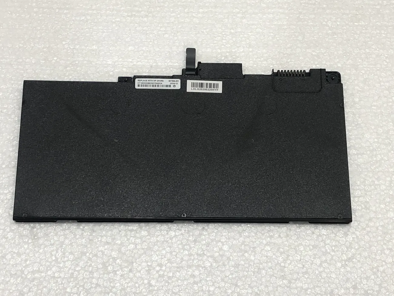 Pin HCS03XLZ6CE mặt sau