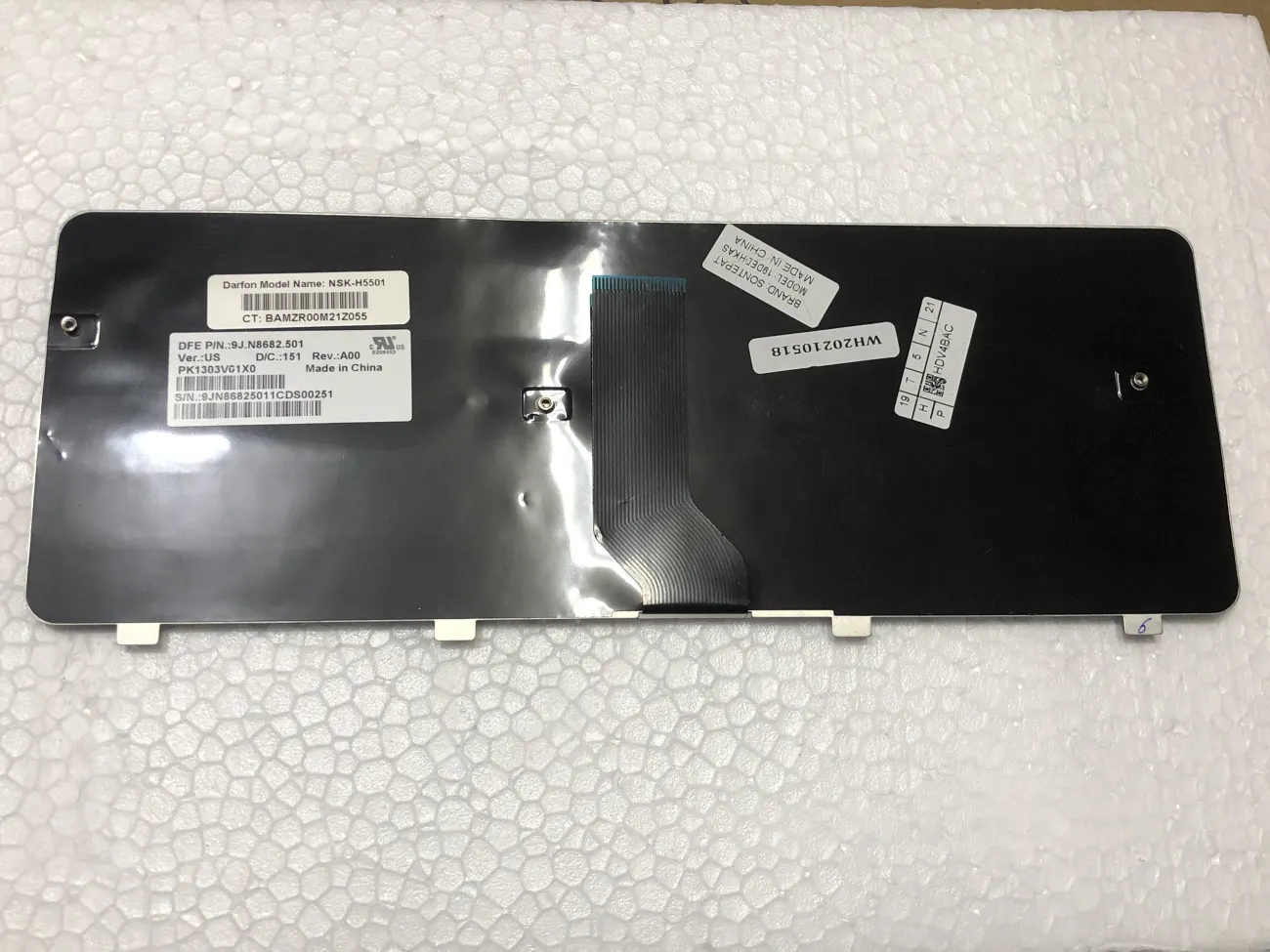 Bàn phím HP DV4 bạc mặt sau