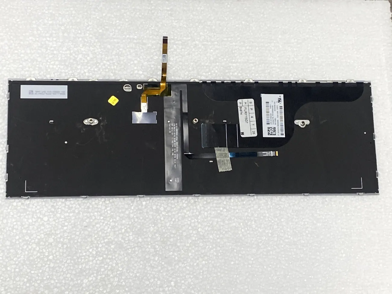 Bàn phím HP ZBOOK FURY 15 G7 G8 (LED, BH 6TH) *CÁP NGANG* - Hp Zbook 15 G7 G8, Zbook Fury 15 G7, Zbook Fury 15 G8 mặt sau
