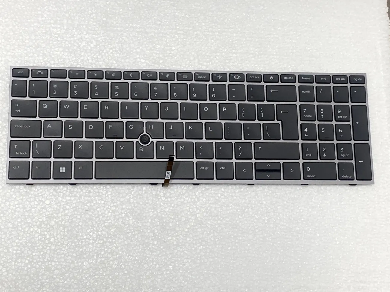 Bàn phím HP ZBOOK FURY 15 G7 G8 (LED, BH 6TH) *CÁP NGANG* - Hp Zbook 15 G7 G8, Zbook Fury 15 G7, Zbook Fury 15 G8 mặt trước