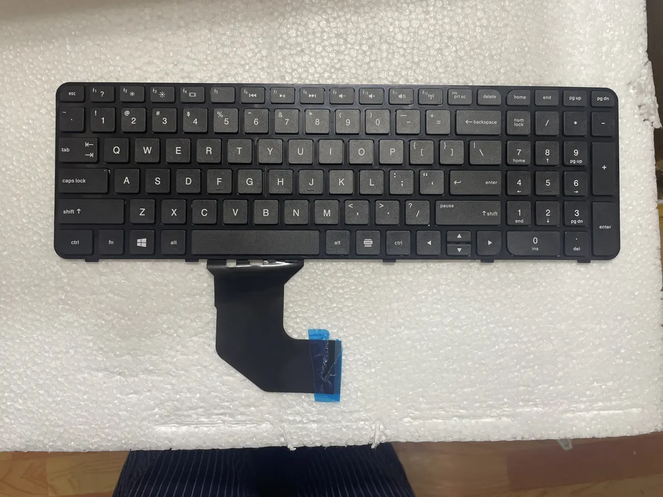 Bàn phím HP G6-2000 DEN mặt trước