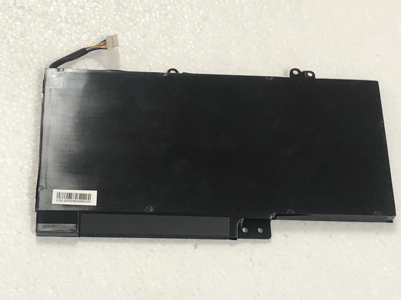 Pin HP NP03XL Zin mặt sau