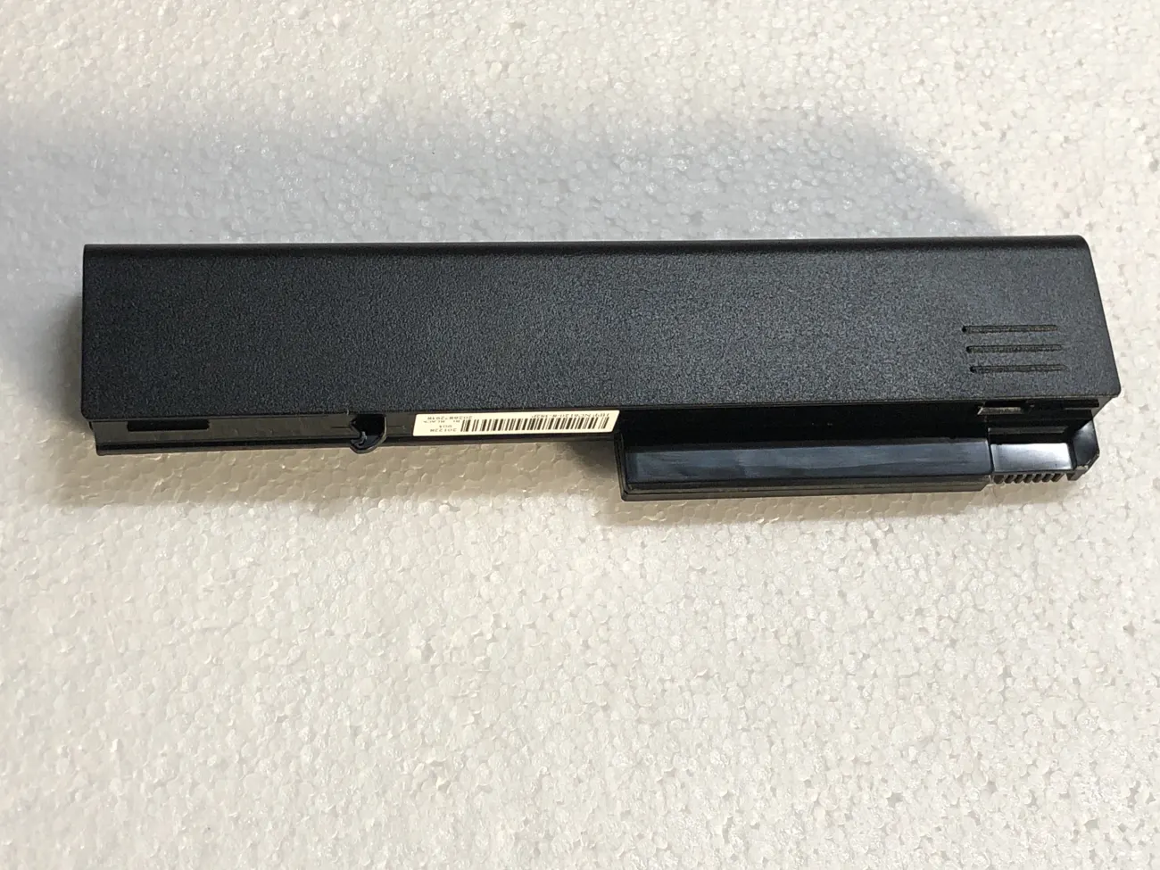 Pin HP NX6120O6CE mặt sau
