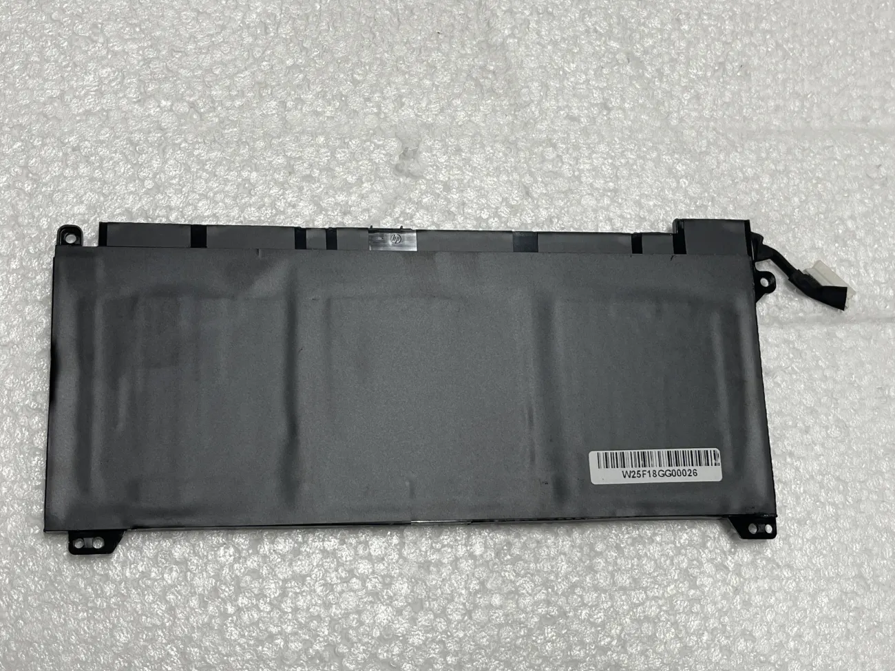 PIN HP OMEN 15-DH000 PG06XL (ZIN) - 6 CELL - HP Omen 15-dh 15-dh000, Hp Omen 5 Air 15-dh000. Mã Part: PG06XL, HSTNN‑DB9F, L48431‑2C1, L48497‑005, 917724‑855, PG06069XL mặt sau