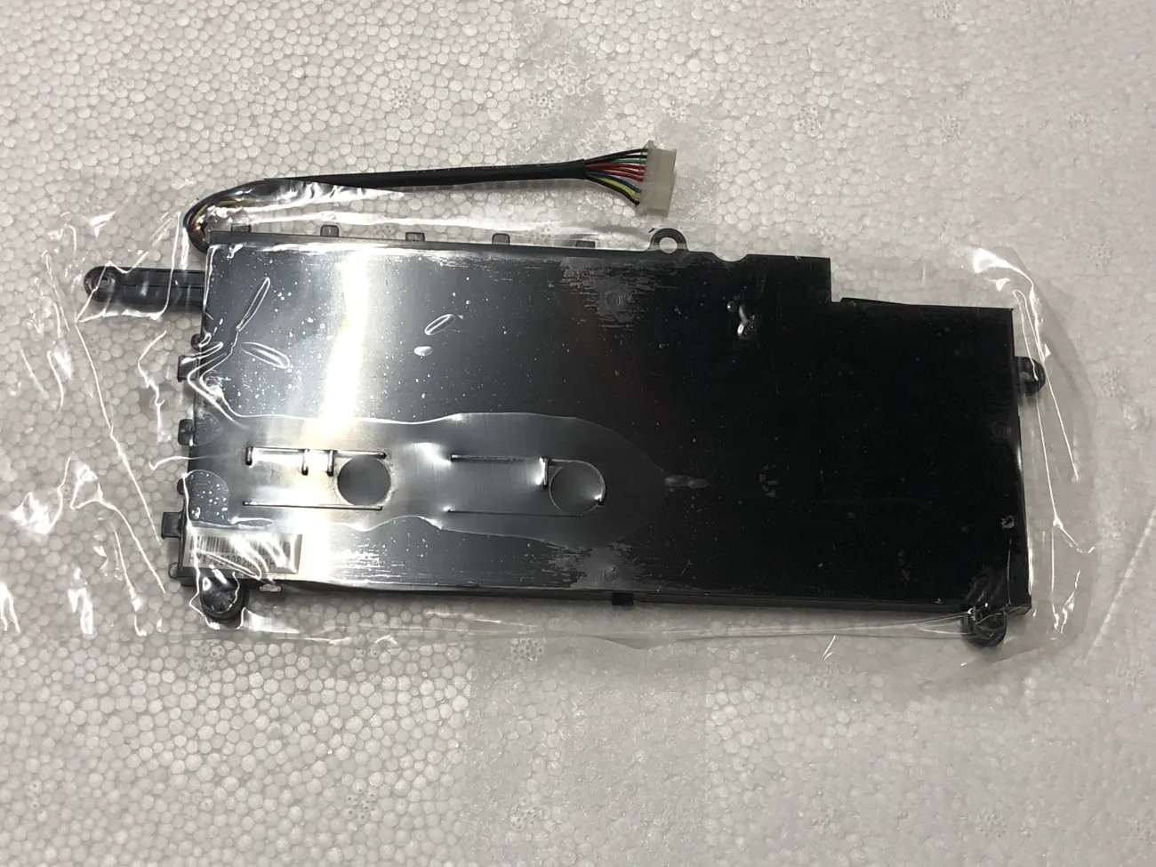 Pin HP PL02XL mặt sau