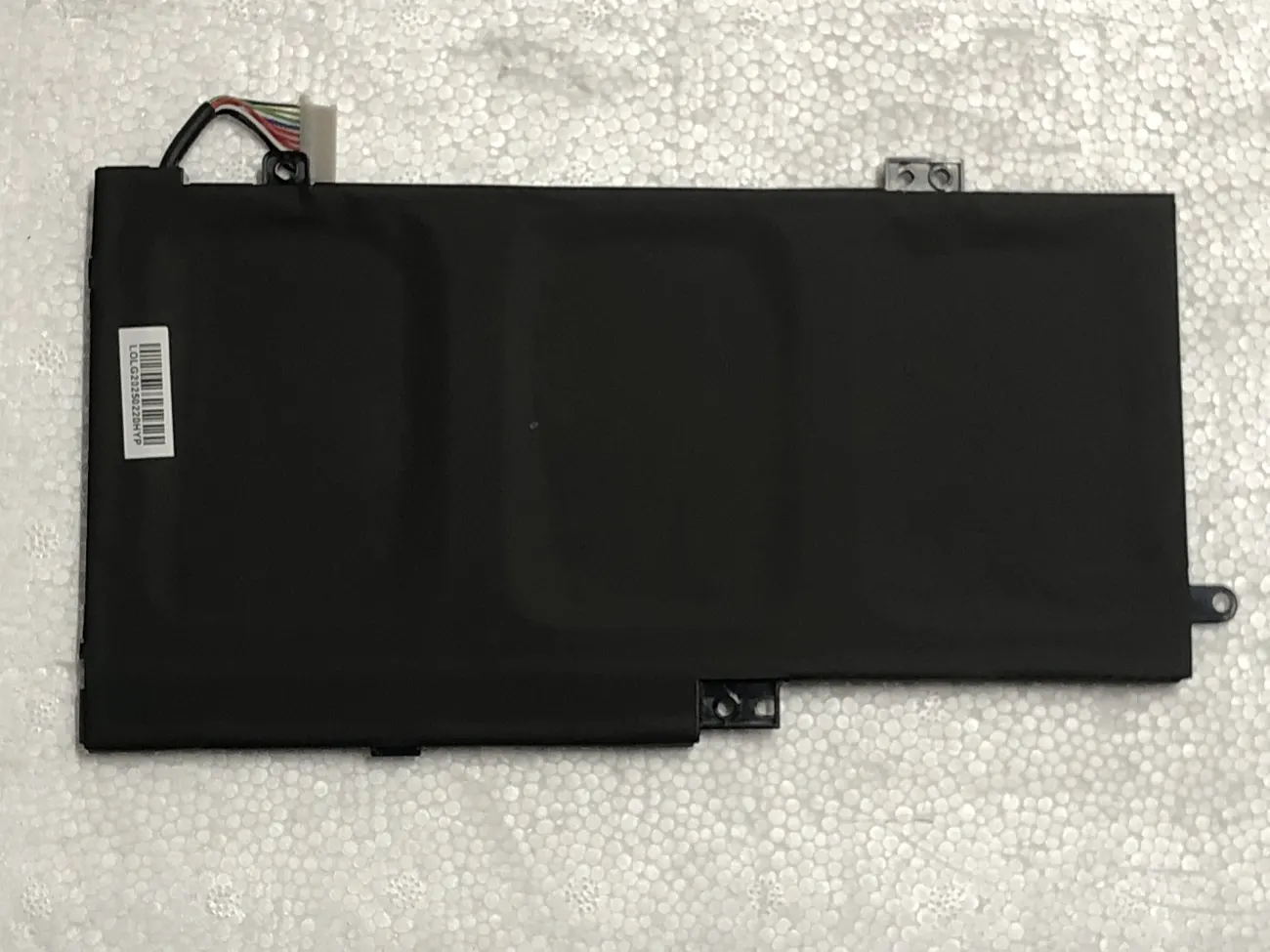 PIN HP ENVY M6-W000 LE03XL (ZIN) - 3 CELL - HP Envy X360 M6-w101dx, M6-w102dxm M6-w103dx, M6-w010dx, LE03XL mặt sau