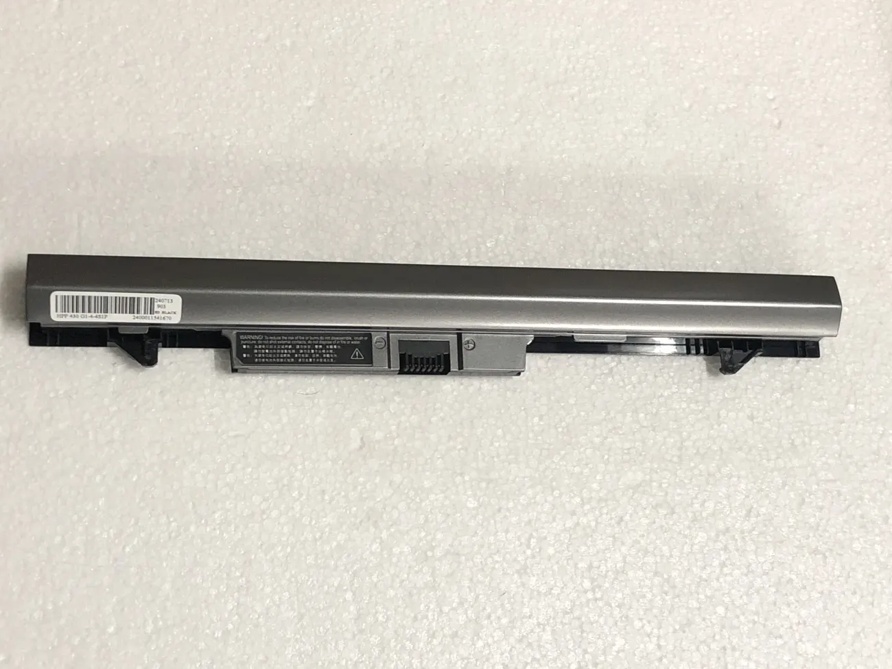 Pin HP RA04 OEM mặt trước