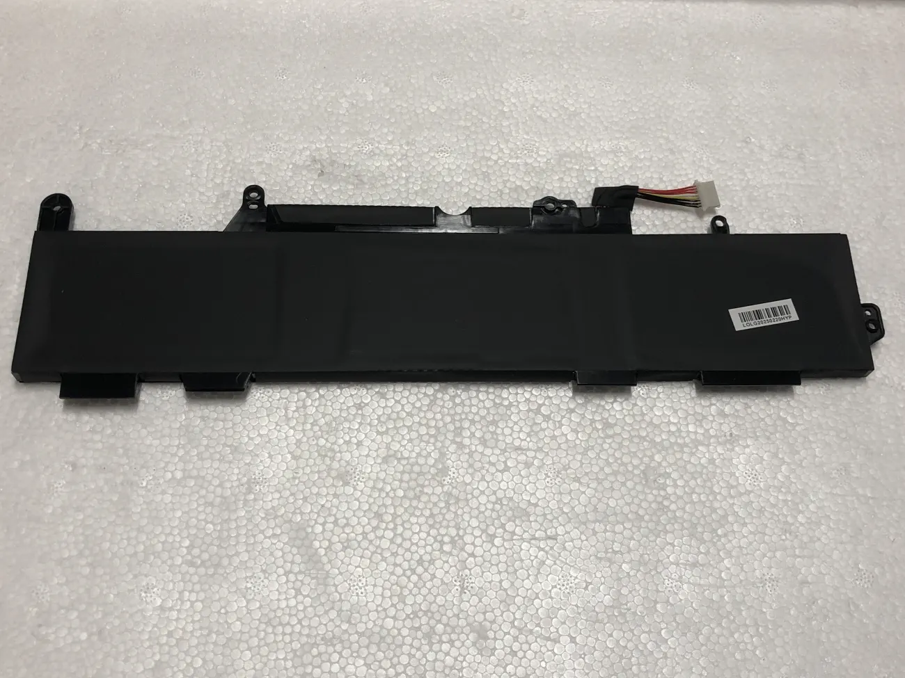 PIN HP 840 G5 SS03XL (ZIN) - 3 CELL - EliteBook 735 G5, 745 G5, 830 G5, 840 G5, ZBook 14u G5 mặt sau