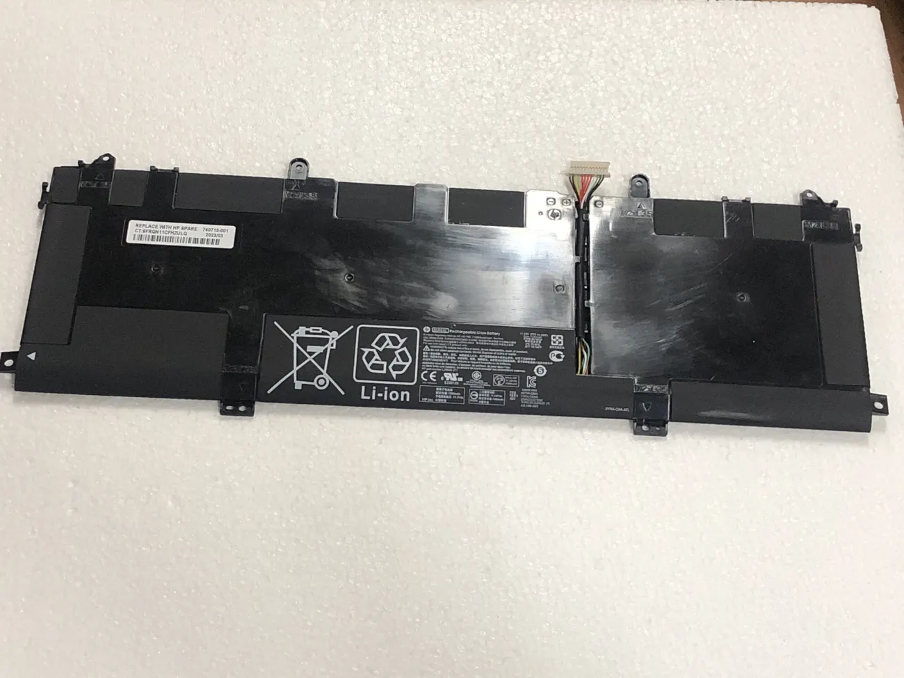 PIN HP SPECTRE 15-DH000 SU06XL (ZIN) - 6 CELL - Hp Spectre X360 15-df, 15-df000, 15T-df000, 15-df1040nr, 15-df1075nr, SU06XL mặt trước