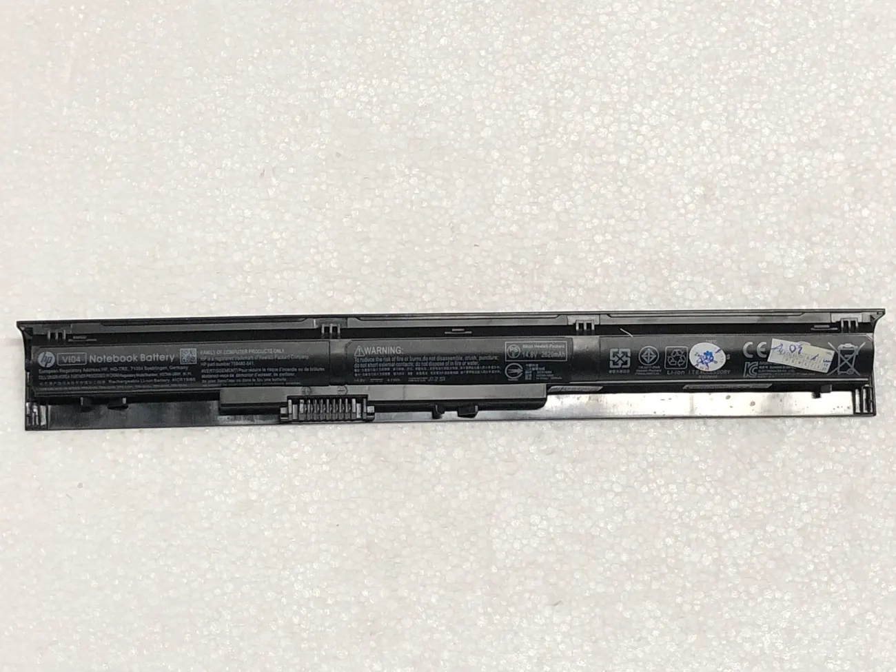 Pin HP VI04 ZIN mặt trước