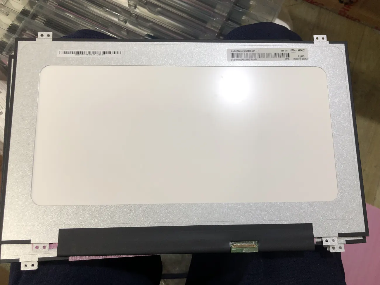 Màn 14.0 SLIM 30 pin có tai mặt trước