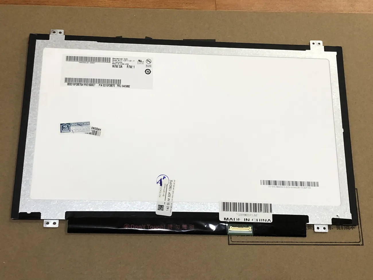 Màn 14.0 slim 30 pin FULL HD Có tai mặt trước