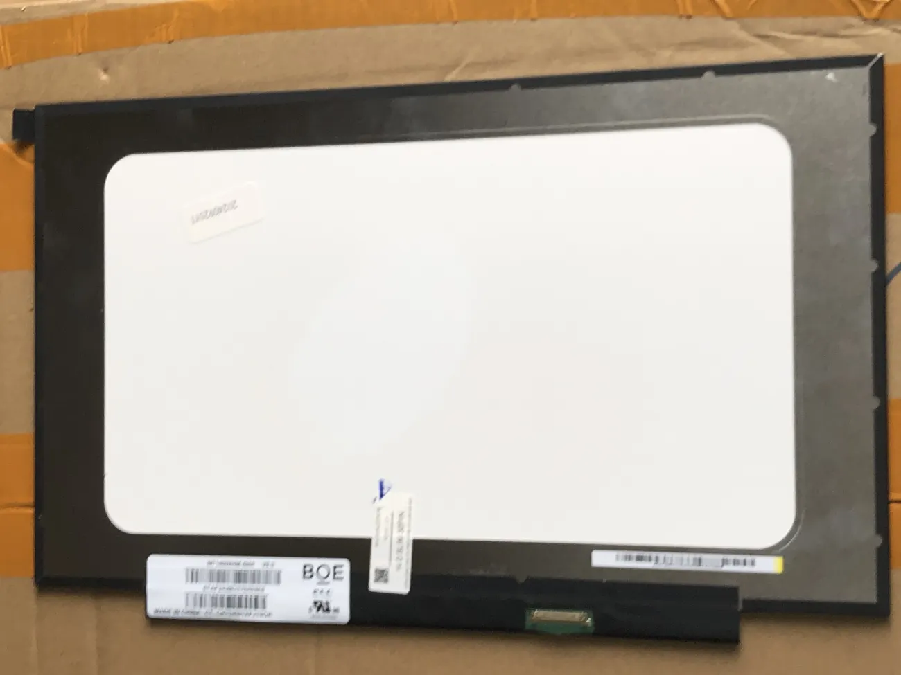 Màn LCD 14.0 SLIM 30 PIN FV, không tai,MB140AN01-9 mặt trước