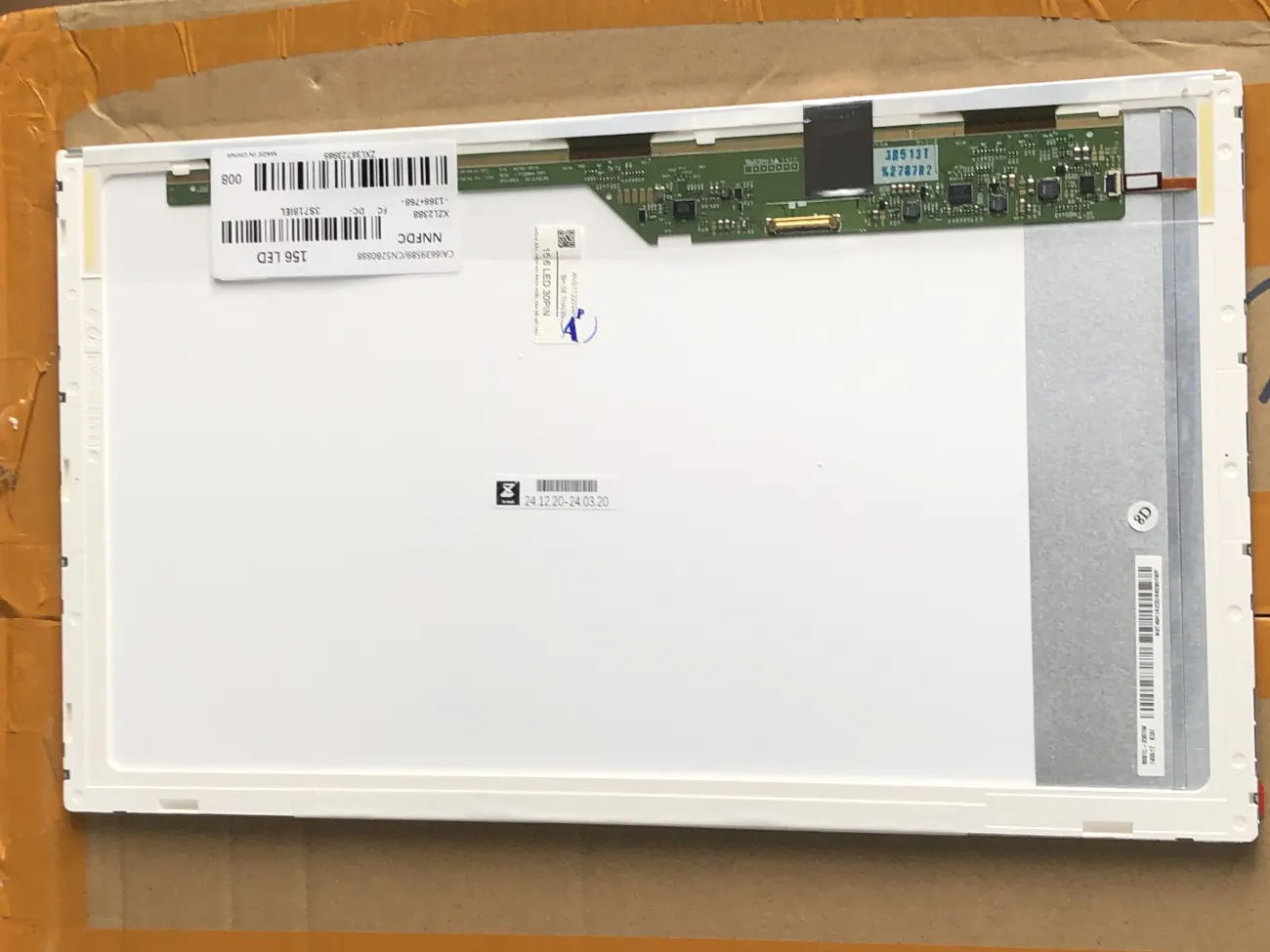 Màn 15.6 LED 30pin mặt sau