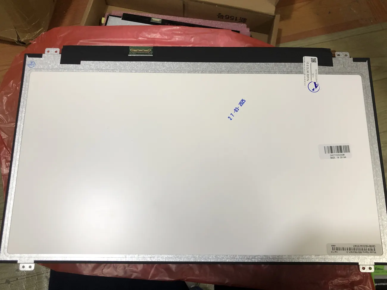 Màn 15.6 Slim 30pin có tai mặt trước
