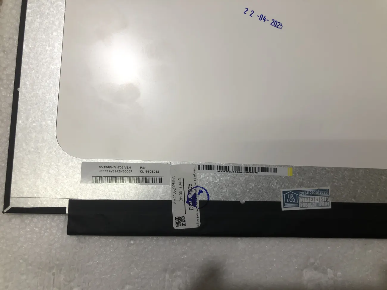 Màn DELL 3505 Cảm ứng,NV156FHM-T06 V8.0 mặt sau