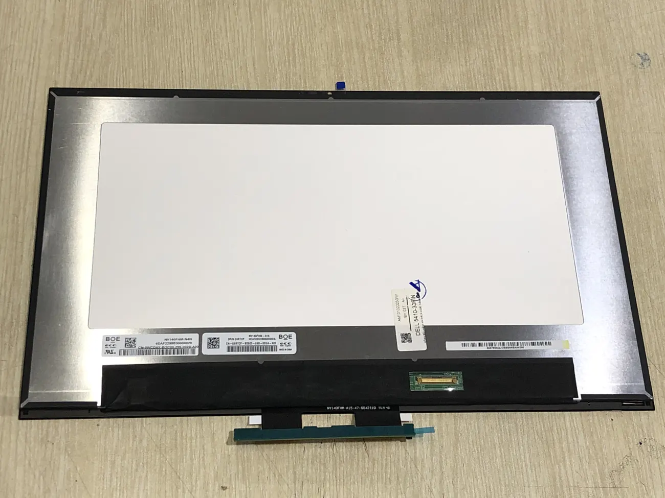 Màn dell 5410 30 pin cảm ứng mặt trước