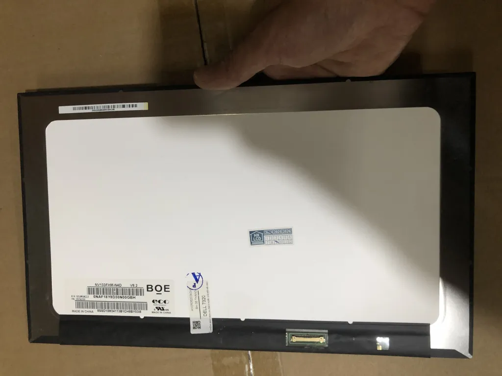 Màn DELL 7320 mặt trước